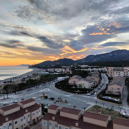 Apartamento Con Terraza, Vistas Playa Y Montana Оспиталет-дель-Инфанте Экстерьер фото